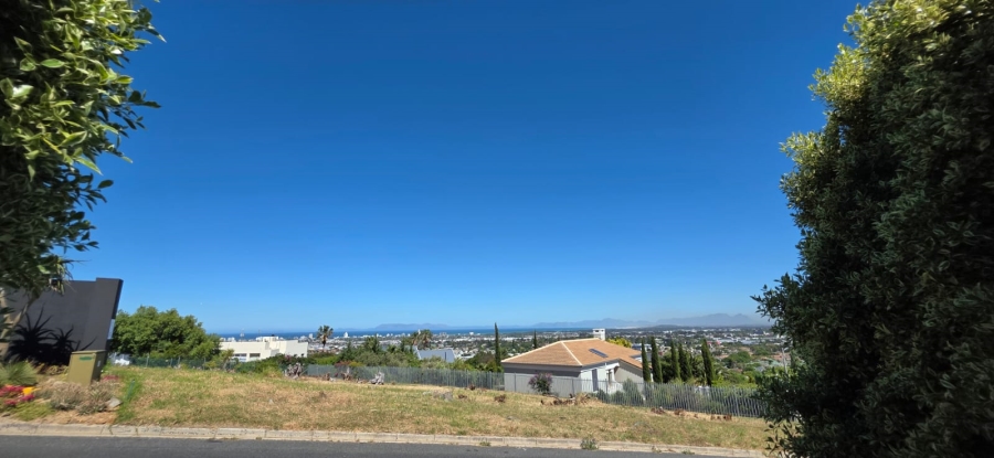 0 Bedroom Property for Sale in Rome Glen Western Cape
